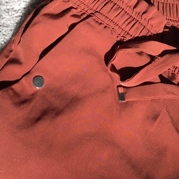 Shorts - Picture 2 of 3